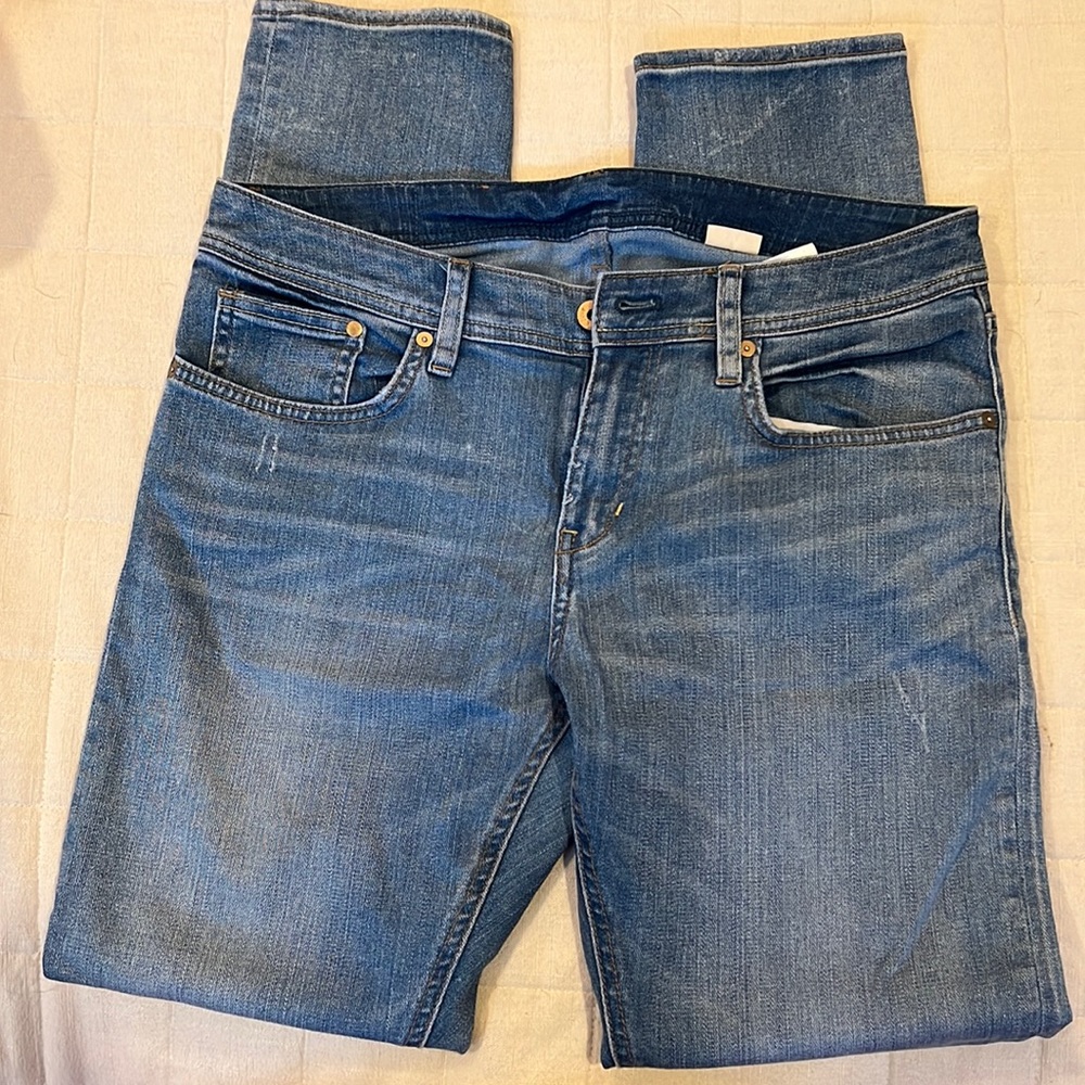 H&M jeans. Size 28x32
